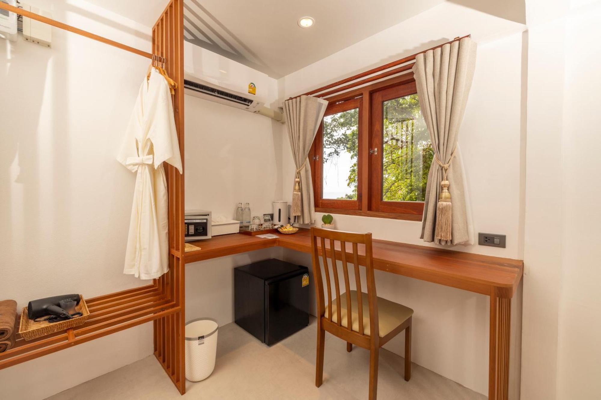 The Ava Resort Ko Tao Room photo